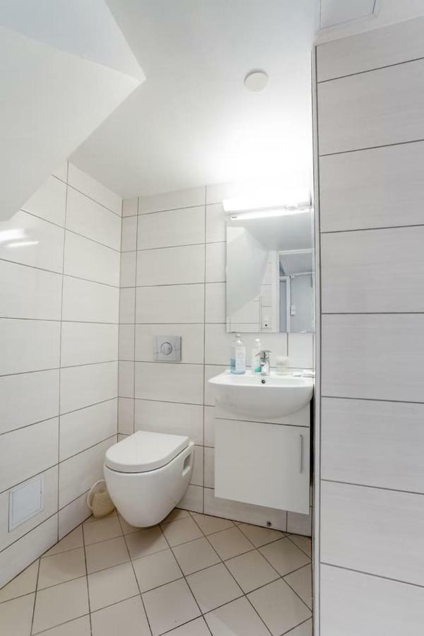 Amazing, Central House With Big Private Balcony Bergen Buitenkant foto
